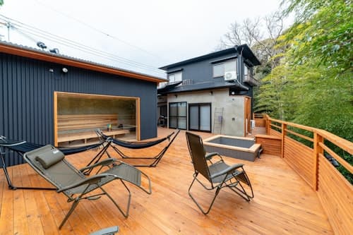 ｓｉｍａｎｏｙａｄｏｙａ　淡路島　島の宿屋　サウナ　ペット　＾