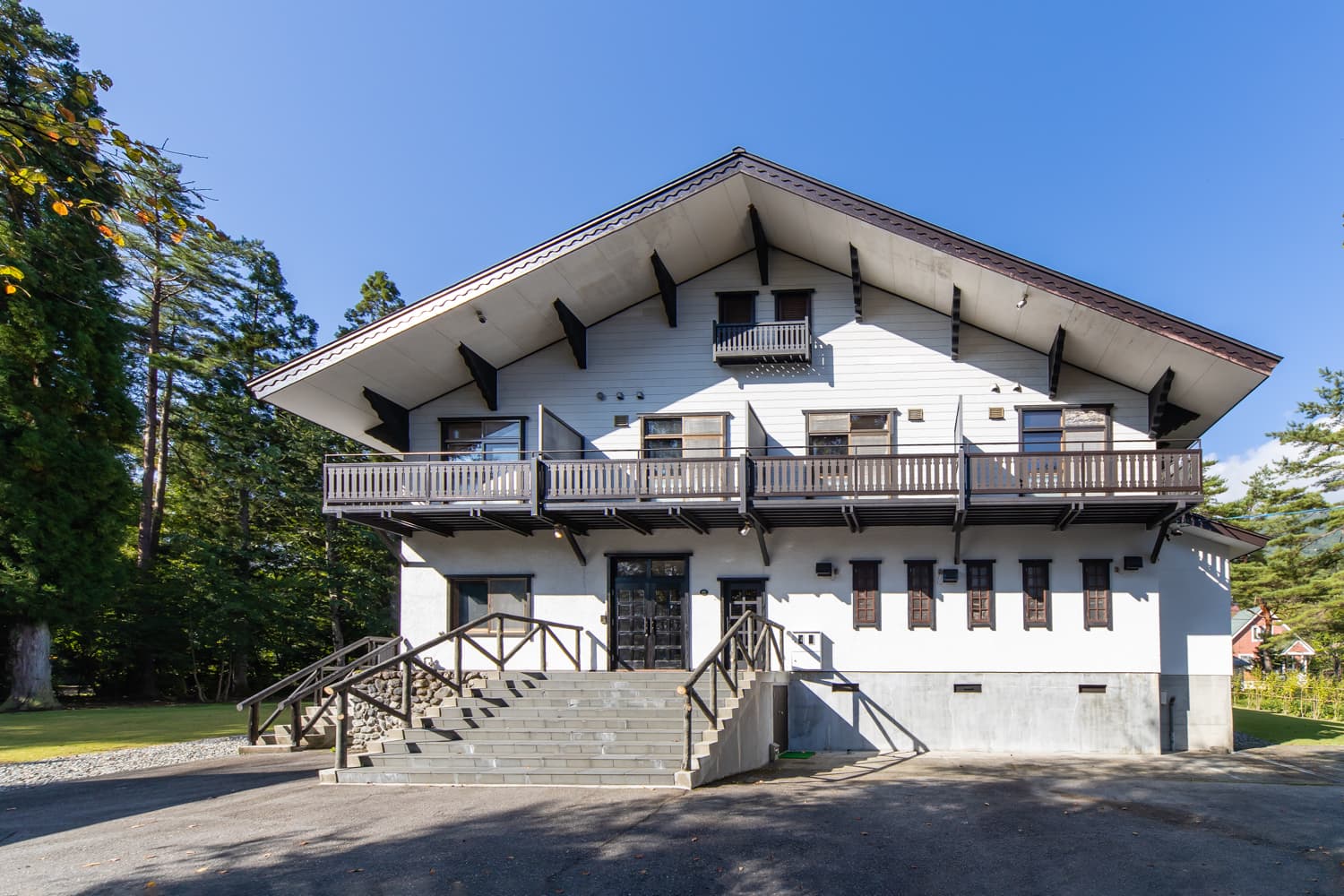 ＴＨＥ　ＣＡＳＴＬＥ