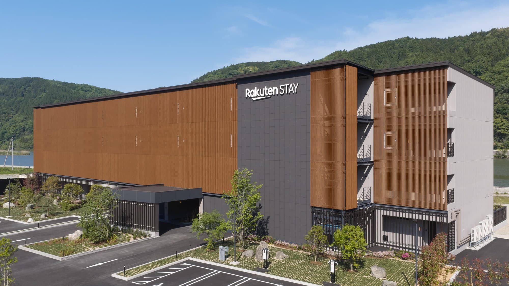 Ｒａｋｕｔｅｎ　ＳＴＡＹ　ＴＥＲＲＡＣＥ　城崎リバーサイド