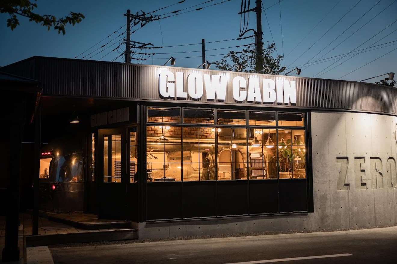 ＧＬＯＷ　ＣＡＢＩＮ