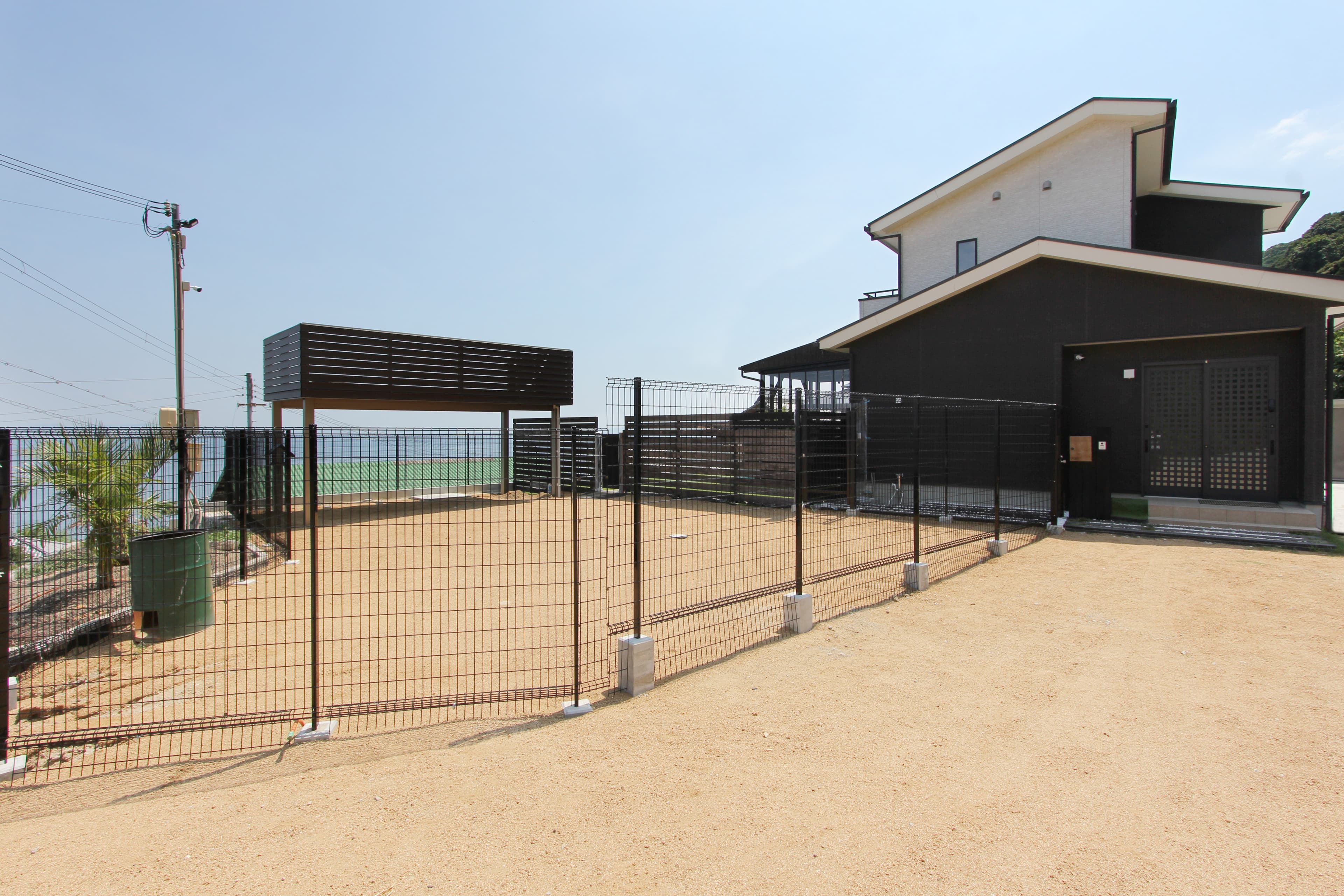 Ｐｉｃｃｏｌａ　ｃａｓａ　ｃｏｌｌｉｎａ＜淡路島＞